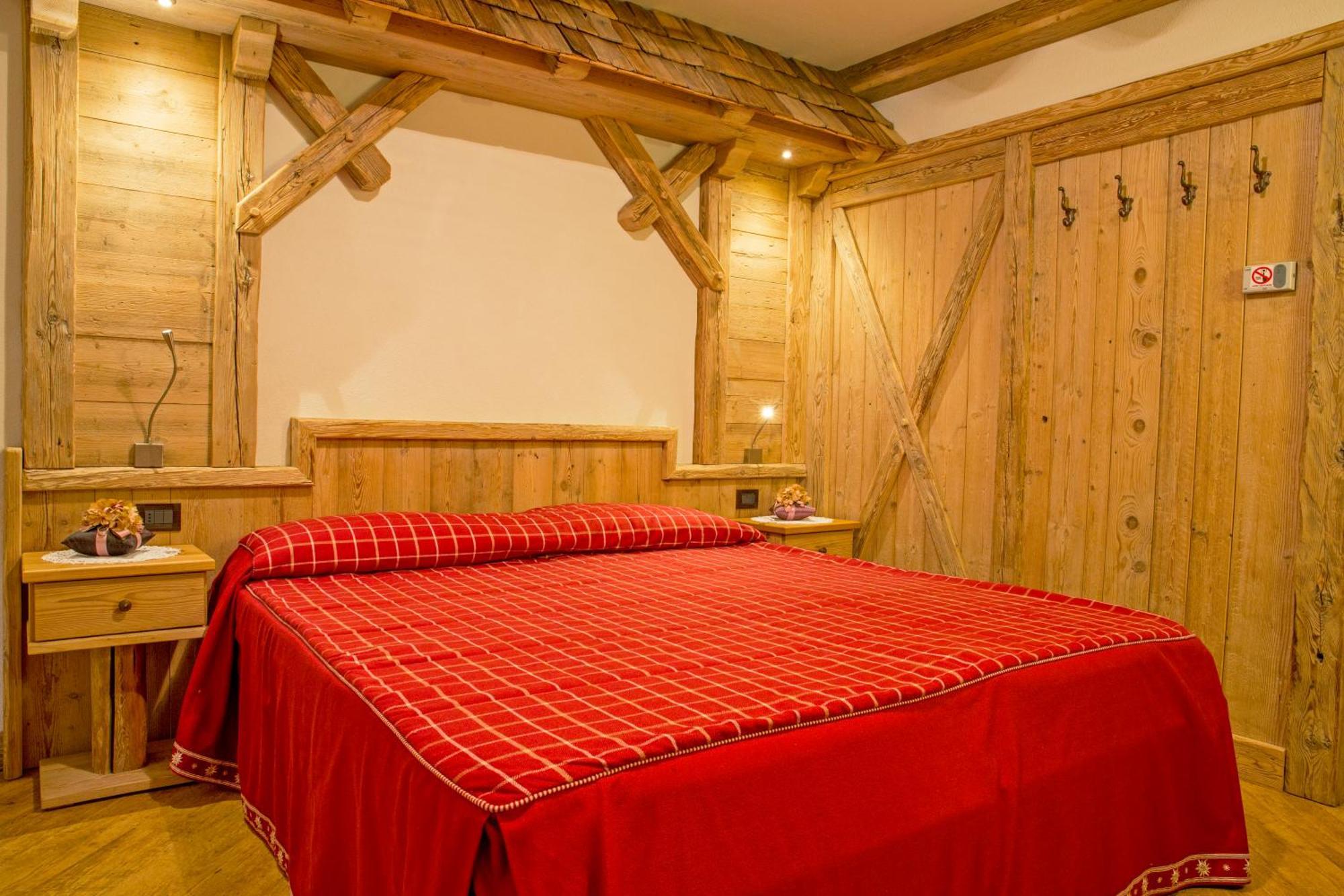 Hotel Malder Сорага Екстериор снимка