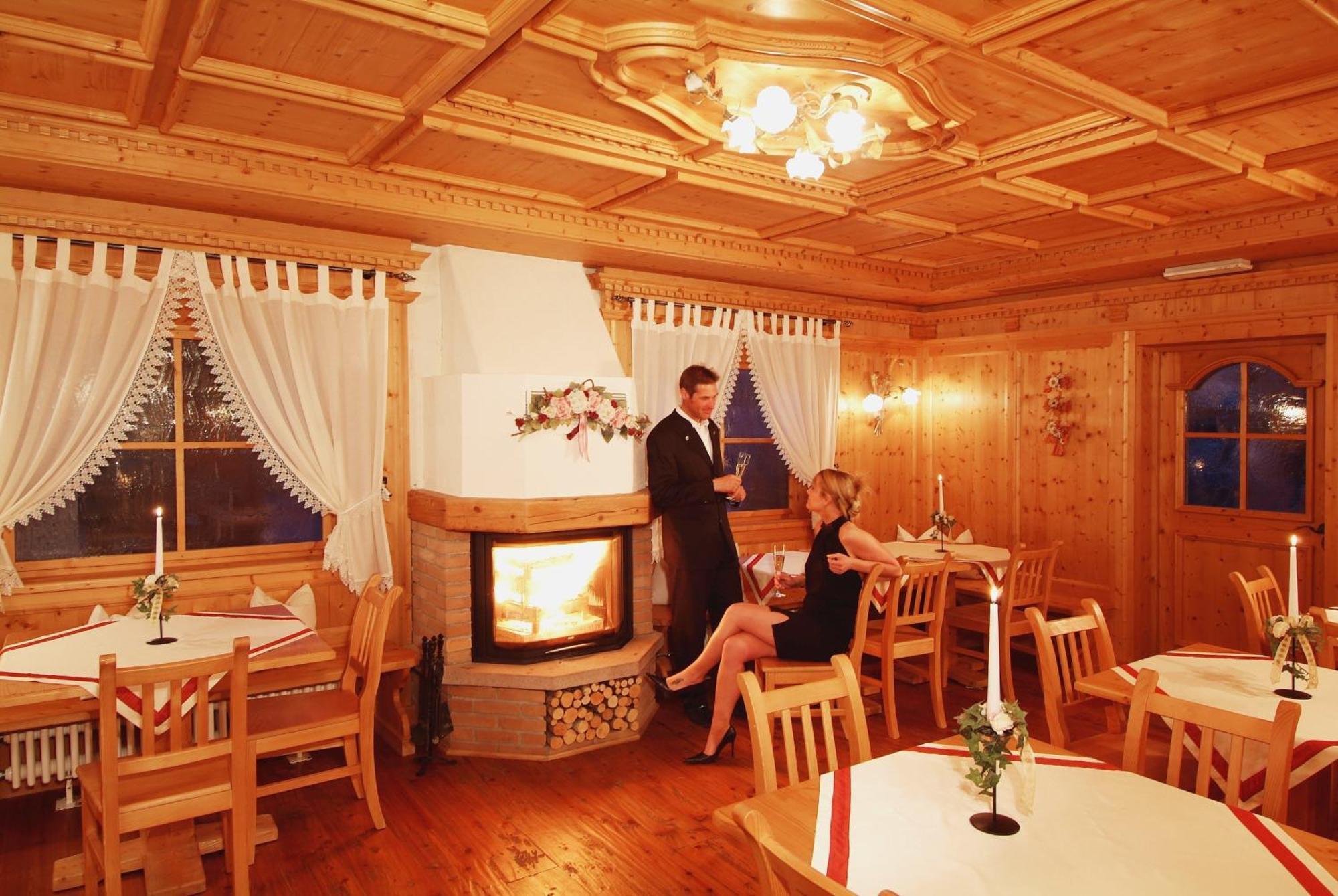 Hotel Malder Сорага Екстериор снимка